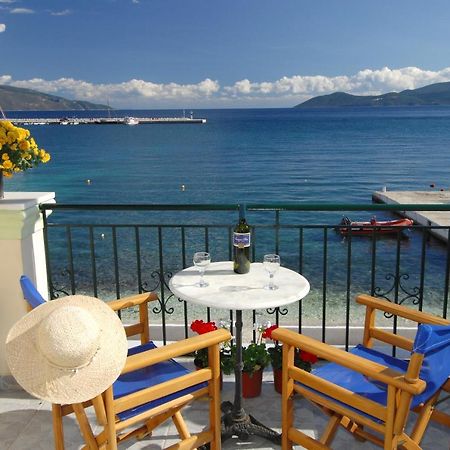 Alexis Studios And Apartments Agia Efimia Bagian luar foto
