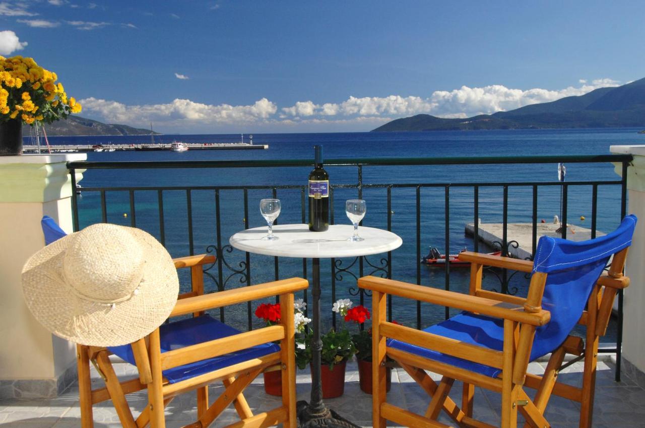 Alexis Studios And Apartments Agia Efimia Bagian luar foto
