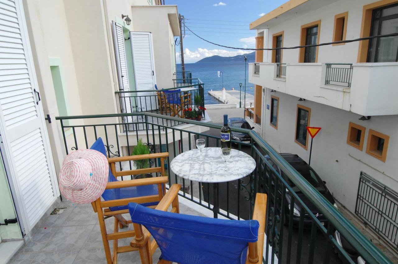 Alexis Studios And Apartments Agia Efimia Bagian luar foto